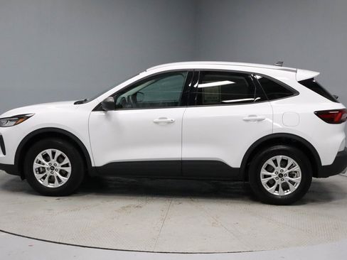 Certified 2025 Ford Escape Active image 7