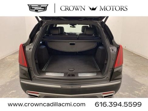 Certified 2025 Cadillac XT5 Premium Luxury image 27