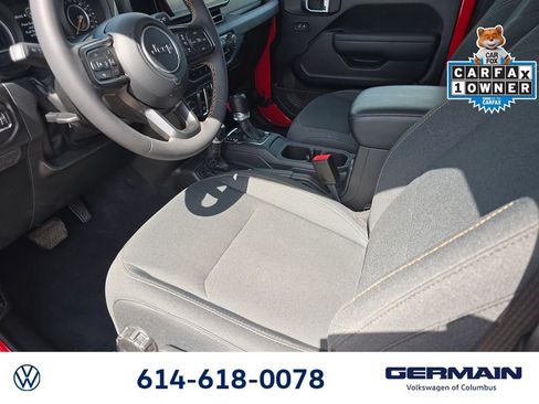 Used 2024 Jeep Wrangler Sport AWD/4WD image 21