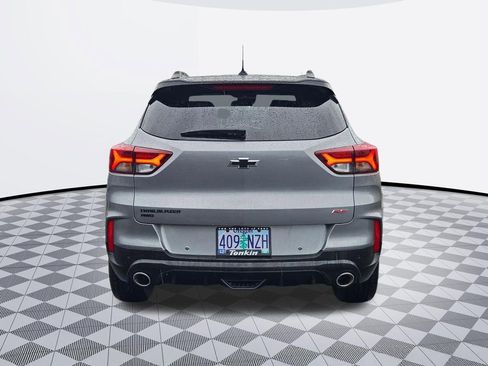 Used 2023 Chevrolet TrailBlazer RS w/ Sun and Liftgate Package AWD/4WD image 5