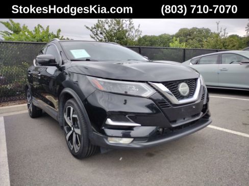 Used 2020 Nissan Rogue Sport SL w/ Premium Package FWD image 1