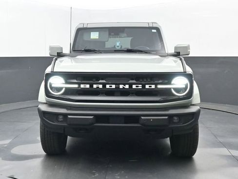 Used 2024 Ford Bronco Outer Banks AWD/4WD image 5