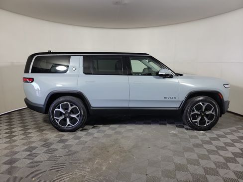 Used 2024 Rivian R1S Adventure AWD/4WD image 6