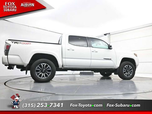 Used 2023 Toyota Tacoma TRD Sport AWD/4WD image 21