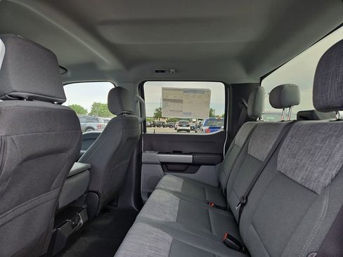 New 2026 Ford F250 XLT w/ FX4 Off-Road Package AWD/4WD image 19