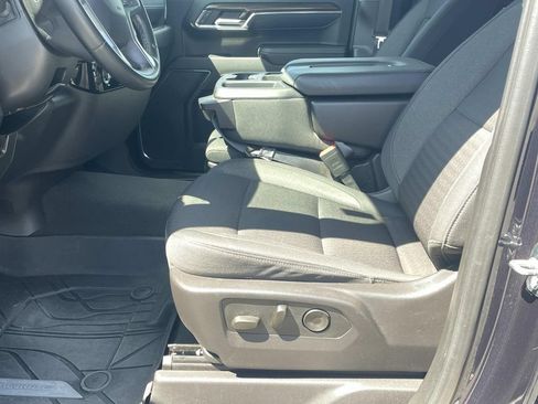 Used 2024 Chevrolet Silverado 1500 LT AWD/4WD image 16