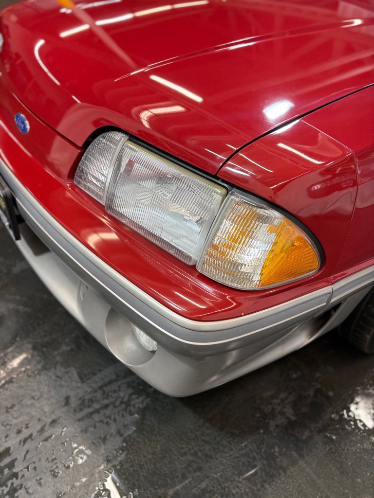 Used 1987 Ford Mustang GT RWD image 9