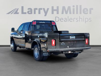 New 2025 RAM 3500 Tradesman w/ Chrome Appearance Group