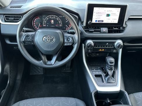 Used 2024 Toyota RAV4 XLE FWD image 16