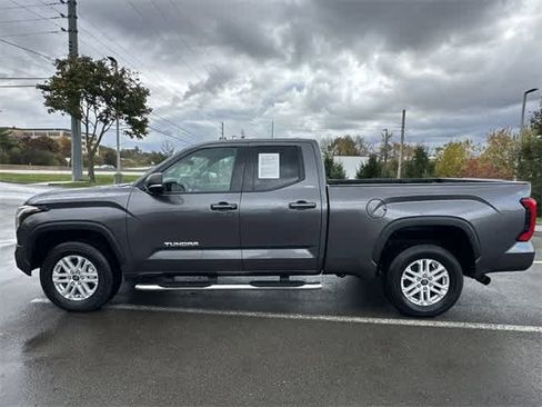 Used 2022 Toyota Tundra SR5 image 2