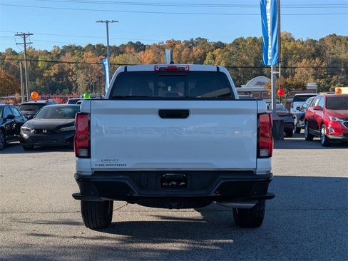 Used 2025 Chevrolet Colorado W/T image 7
