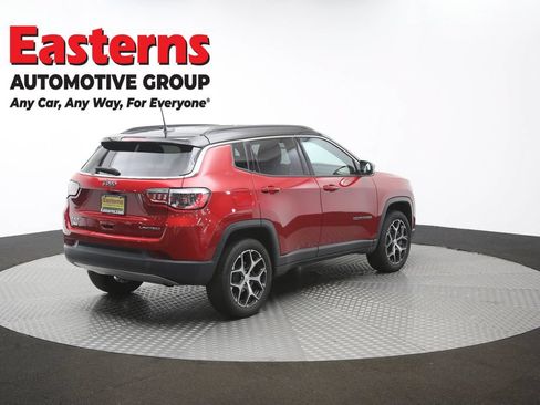 Used 2024 Jeep Compass Limited AWD/4WD image 39