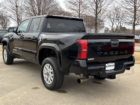 Used 2024 Toyota Tacoma TRD Sport image 9