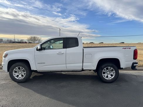 Used 2020 Chevrolet Colorado LT w/ Safety Package image 5