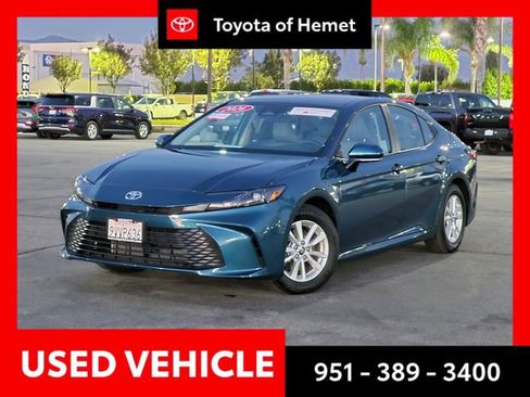 Used 2026 Toyota Camry LE image 1