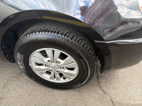 Used 2012 Kia Sedona LX w/ PWR Pkg FWD image 4