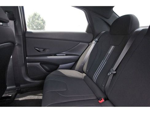 Certified 2026 Hyundai Elantra Sport FWD image 12