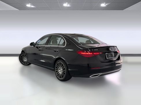 Used 2022 Mercedes-Benz C 300 Sedan image 3
