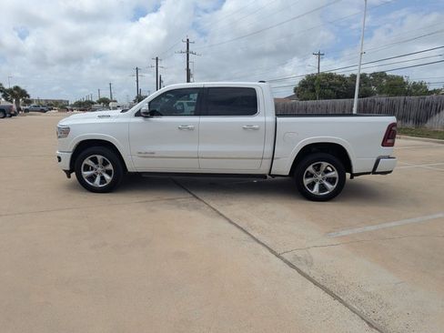 Used 2021 RAM 1500 Limited w/ Body Color Bumper Group RWD image 8
