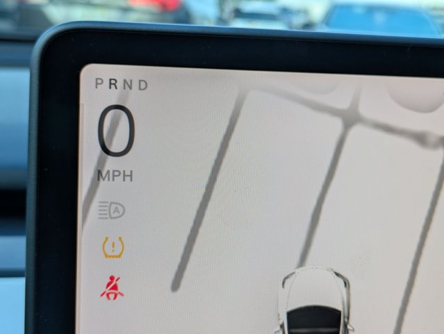 Used 2023 Tesla Model Y Performance AWD/4WD image 3