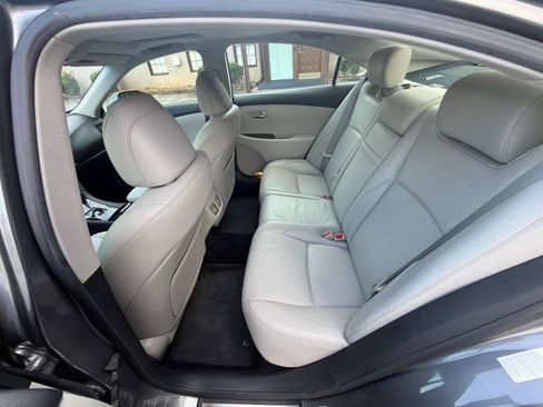 Used 2012 Lexus ES 350 FWD image 24