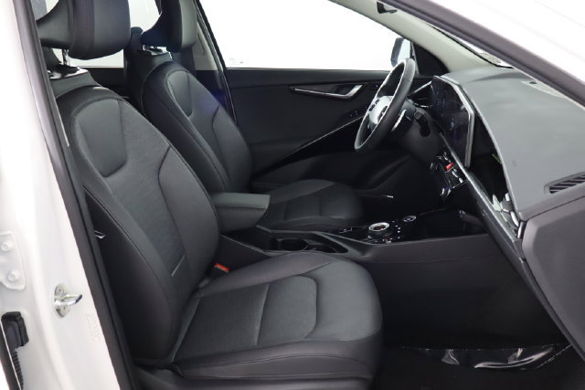 Used 2023 Kia Niro Wave w/ Wave Preserve Package FWD image 18
