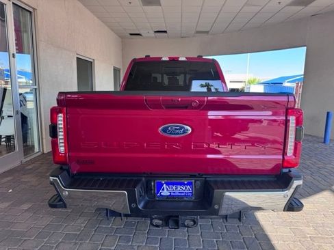 Used 2023 Ford F250 Lariat w/ FX4 Off-Road Package AWD/4WD image 4