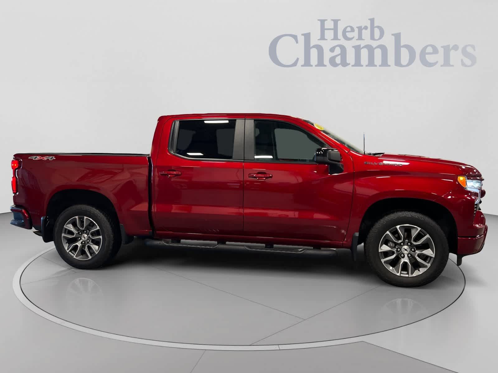 Used 2024 Chevrolet Silverado 1500 RST w/ LPO, Liner Protection Package AWD/4WD image 5