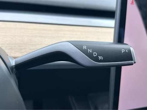 Used 2023 Tesla Model 3 Standard Range RWD image 26