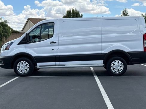 Used 2023 Ford Transit 250 Low Roof w/ Exterior Upgrade Package RWD image 13