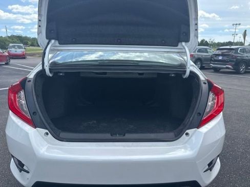Used 2020 Honda Civic Sport image 23