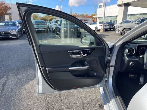 New 2026 Mercedes-Benz C 300 4MATIC Sedan image 21