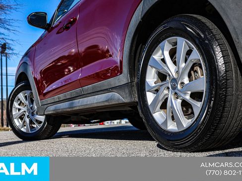 Used 2019 Hyundai Tucson SE FWD image 16