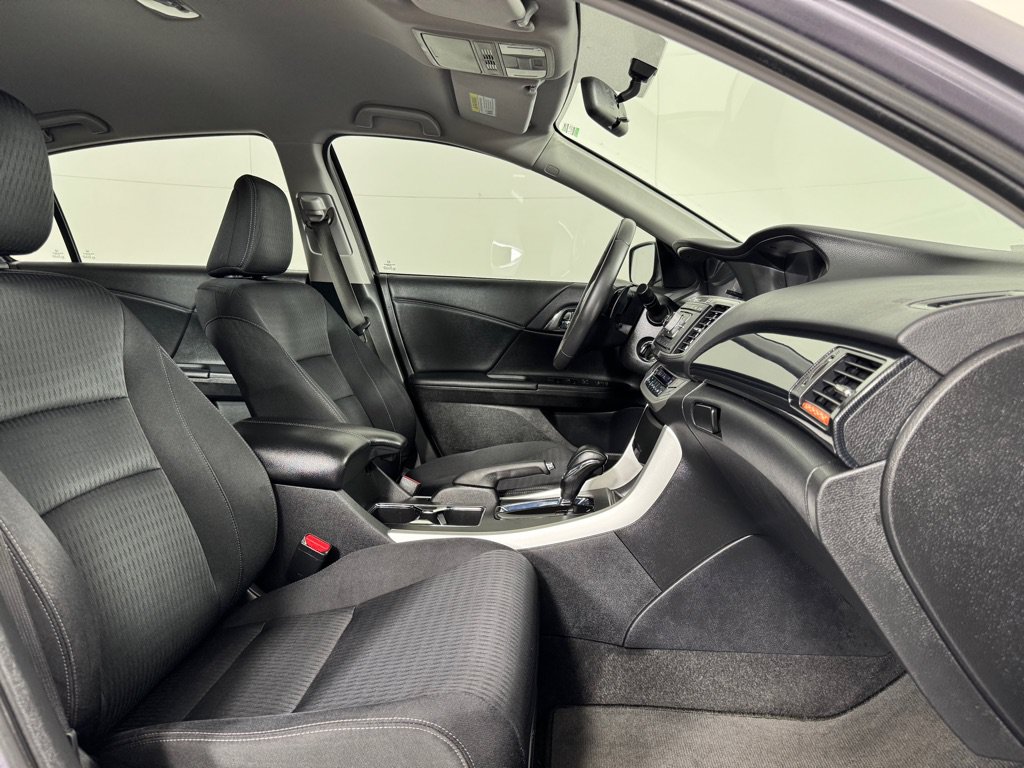 Used 2014 Honda Accord Sport image 24