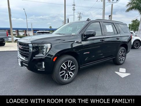 Used 2023 GMC Yukon AT4 w/ AT4 Premium Package AWD/4WD image 3