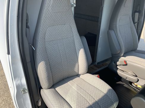 New 2025 GMC Savana 3500 1WT w/ Power Convenience Package image 46