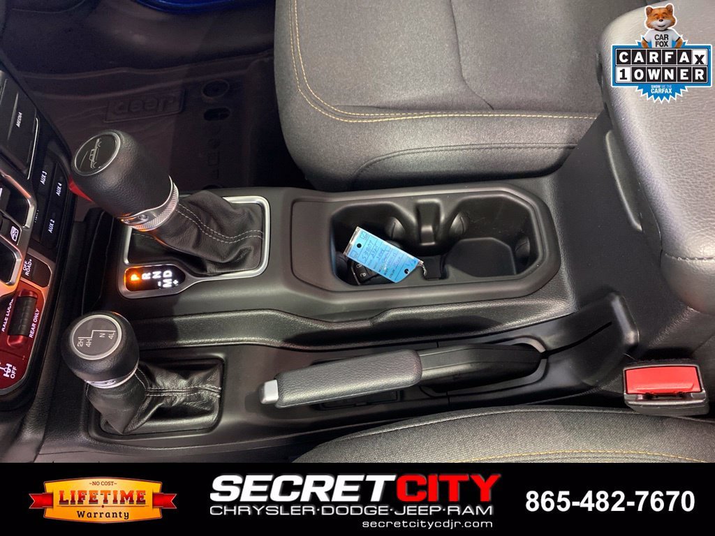 Used 2025 Jeep Gladiator Sport AWD/4WD image 24