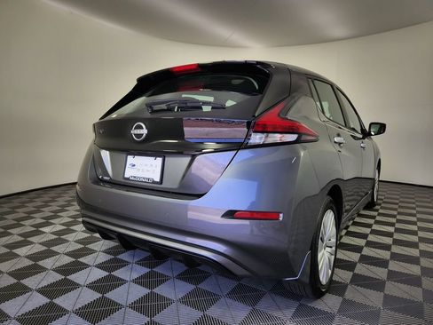 Used 2025 Nissan Leaf S FWD image 5
