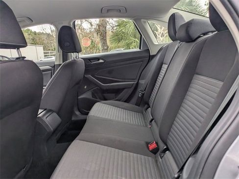 Used 2022 Volkswagen Jetta S image 13