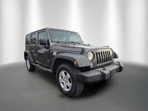 Used 2014 Jeep Wrangler Unlimited Sport w/ Quick Order Package 24S AWD/4WD image 1