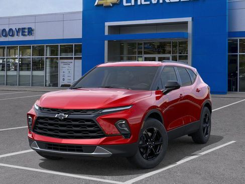 New 2025 Chevrolet Blazer LT w/ Midnight/Sport Edition image 6