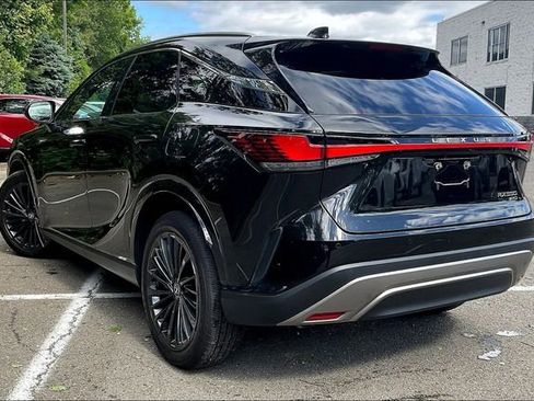 Used 2025 Lexus RX 350 Premium w/ Accessory Package AWD/4WD image 6