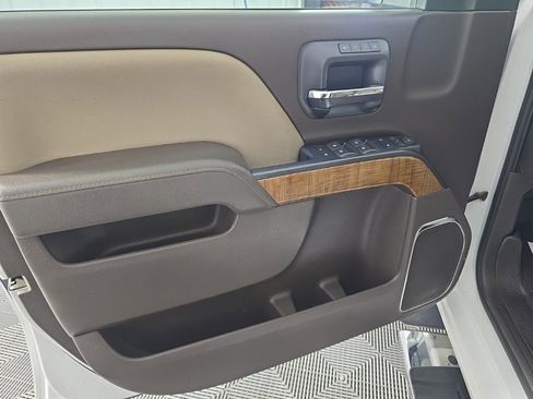 Used 2018 GMC Sierra 1500 SLT image 12