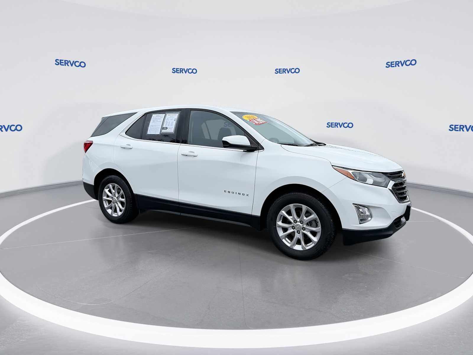 Used 2020 Chevrolet Equinox LT FWD image 2