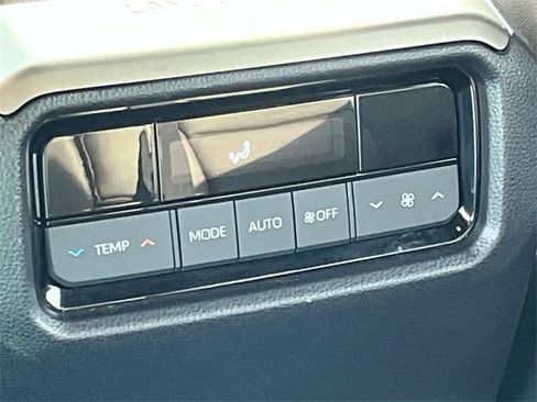 Used 2024 Toyota Land Cruiser image 18