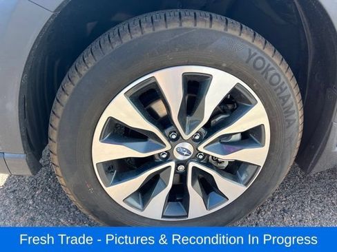 Used 2024 Subaru Outback Limited AWD/4WD image 11