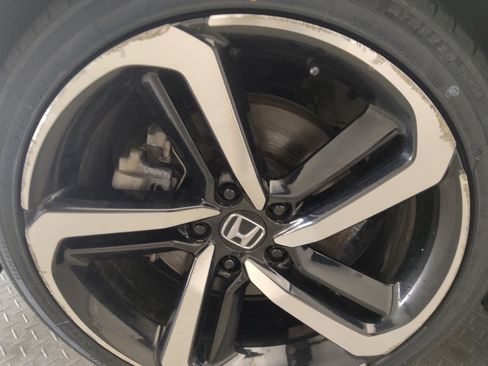 Used 2018 Honda Accord Sport image 31