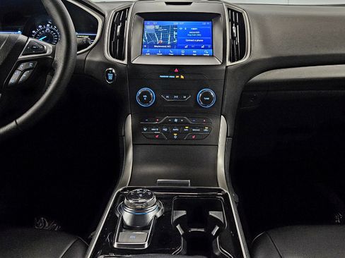Used 2020 Ford Edge SEL w/ Convenience Package FWD image 15