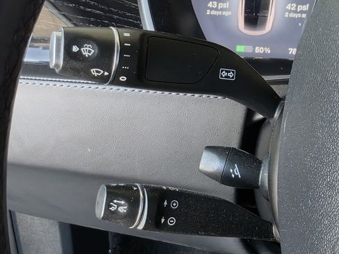 Used 2018 Tesla Model X 75D AWD/4WD image 27