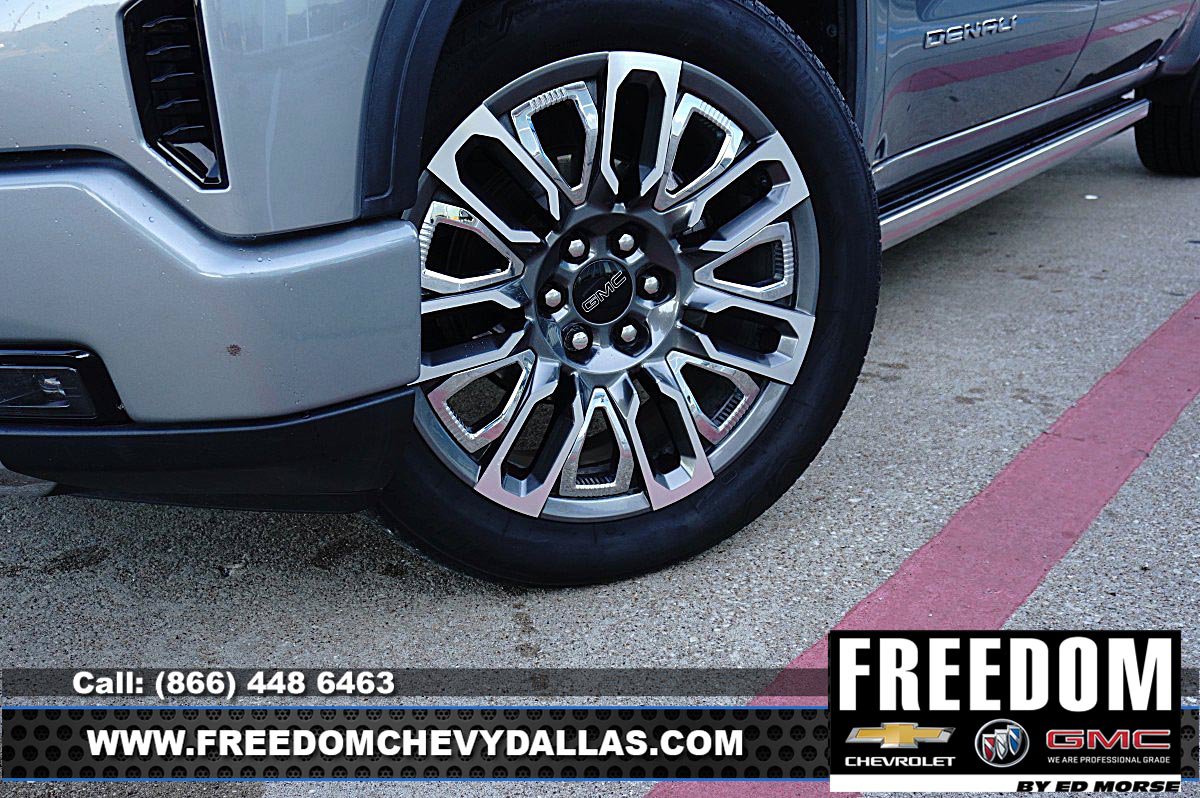 Used 2024 GMC Sierra 1500 Denali Ultimate AWD/4WD image 9
